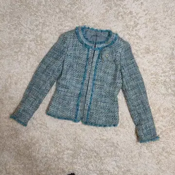 블루 계열 트위드 테일러드 자켓