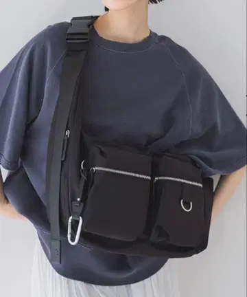 나일론 W 포켓 바디 BAG