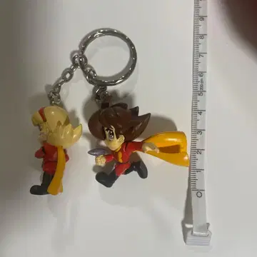 액션 캐릭터 키링 빨간색