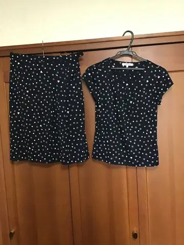 하나에모리 셋업 프렌치 슬리브 네이비 패턴 일본제