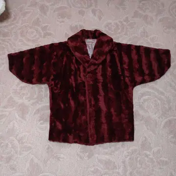 버건디 퍼 겉옷 숏 기장