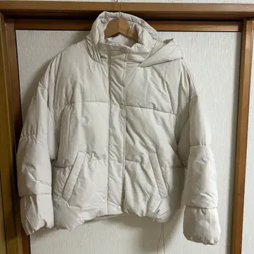 Discoat 화이트 다운 자켓
