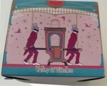 새상품 회전목마 피규어 고무인간 마녀의 계곡 지브리 파크