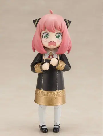 S.H.Figuarts 아냐 포저 제복 버전