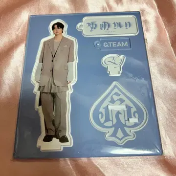 &TEAM 아크릴 스탠드 EJ 위주 설월광