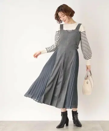 grove 그로브 마쉬멜로우 터치 스웨이드 느낌 사이드 플리츠 원피스