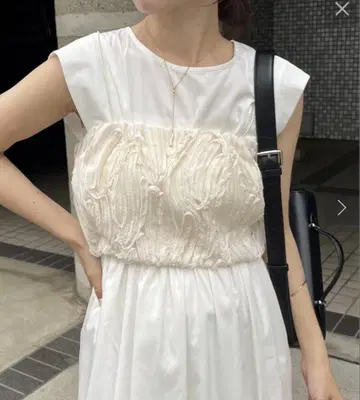 [ CAPRICIEUX LEMAGE ] 라인 레이스 뷔스티에