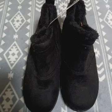 블랙 스웨이드 어그 부츠 지퍼 포함