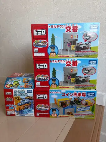 토미카 토미카 타운 파출소 세차장 입체 주차장 4종 세트 미개봉품