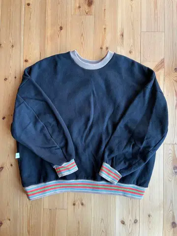 지에다 리버서블 맨투맨