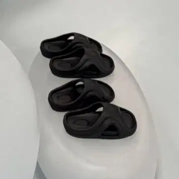 SKYLRK Justin Bieber beach slide 27.5