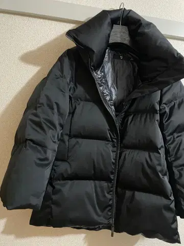 새상품급 [ UNIQLO+J ] 질 샌더 콜라보 볼륨 다운 자켓 S