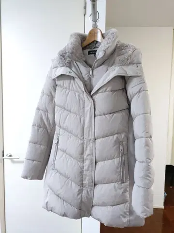 ANDREW MARC 후드 부착 다운 자켓