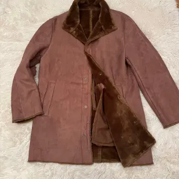 캘빈클라인 페이크 무스탕 코트