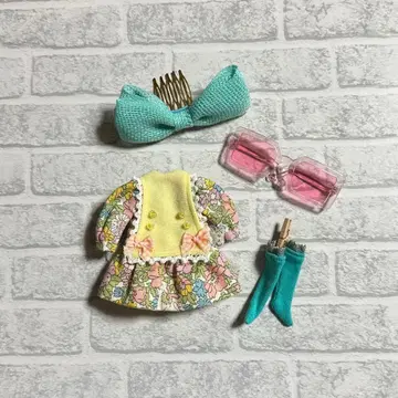 네오 브라이스 아웃핏 작가님