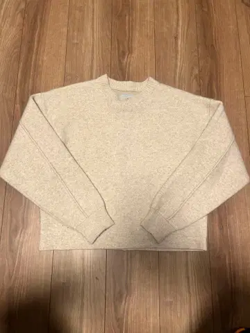 Audrey and John Wad 니트 스웨터