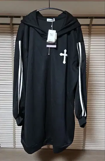 Kuromi 블랙 후드티 L 사이즈 택 포함 새상품