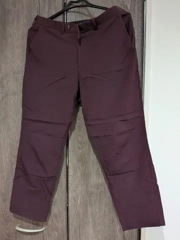 래드 뮤지션 크롭 슬랙스