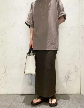 Whim Gazette 윔 가젯 린넨 편직 니트 스커트