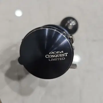 OCEA CONQUEST LIMITED 200HG 블랙 베이트릴