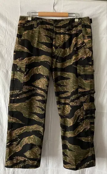 빔즈 보이 타이거 카모 팬츠 버즈릭슨