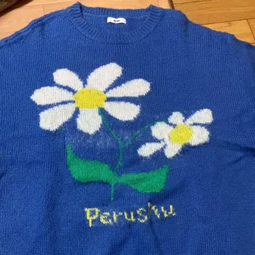 Perushu 꽃무늬 스웨터 M 사이즈