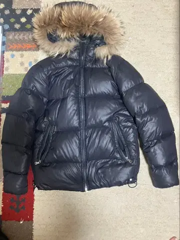 BEAUTY & YOUTH 블랙 다운 자켓 S