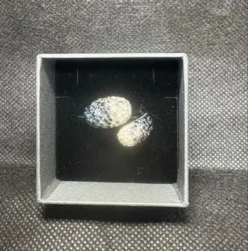 SWAROVSKI 스와로브스키 반지