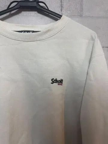 Schott 화이트 맨투맨 트레이닝복