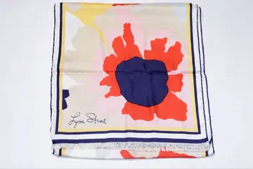 새상품 Lynn Stuart 플라워 패턴 스톨