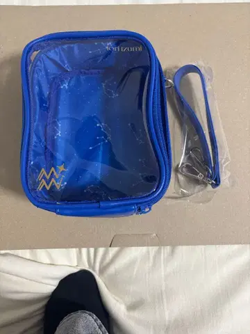 아이나나 벌스데이 스토어 창문 파우치