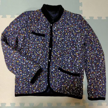 꽃무늬 퀼팅 자켓 네이비