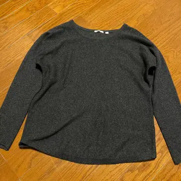 유니클로 캐시미어 100% 긴팔 니트 스웨터 보트넥