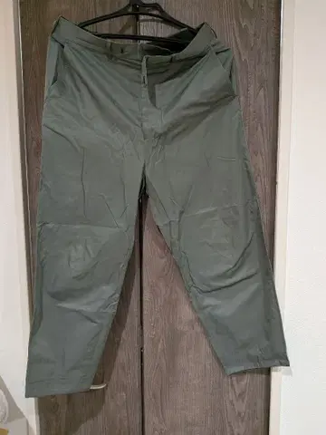 래드 뮤지션 폴리에스테르 팬츠