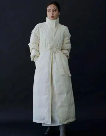 아이보리 롱 코트 anuans 스탠드 카라 롱 다운 코트