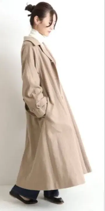 베이지 롱 코트 트렌치코트풍