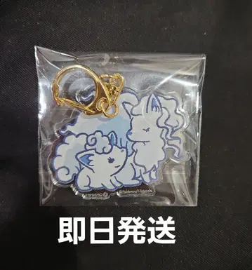 이츠데모 아르세우스 큐콘 아크릴 키링