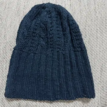 CALA 네이비 케이블 짜임 니트 모자