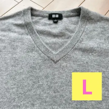 새상품급 유니클로 캐시미어 100% V넥 그레이 따뜻한 부드러운 겨울