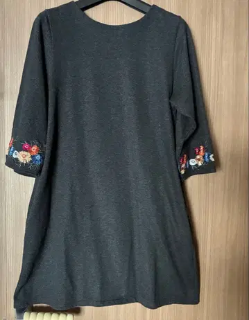 그라니프 자수 원피스 그레이 F 사이즈