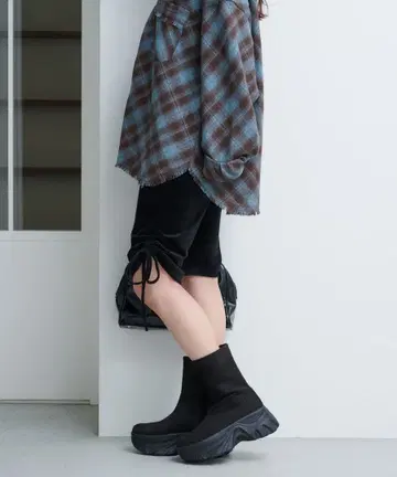 [ Kastane ] 컷 벨로아 바이커 팬츠