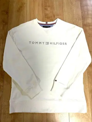 TOMMY HILFIGER 화이트 트레이닝복