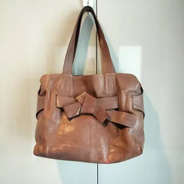 브라운 가죽 리본 숄더백