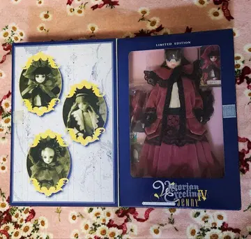 빅토리아 엑세리나 제니 IV