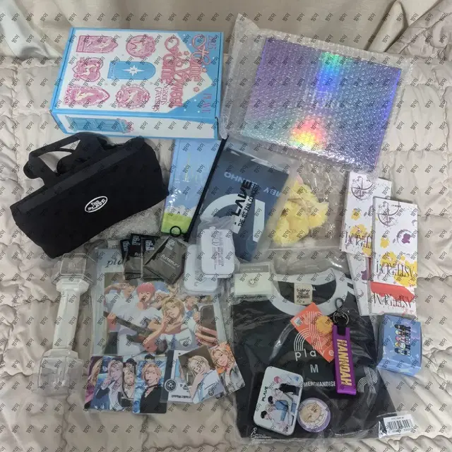 PLAVE 플레이브 굿즈 일괄