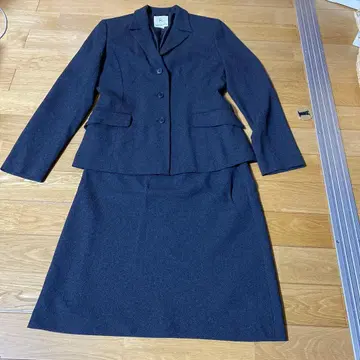 KUMIKYOKU 다크 그레이 수트