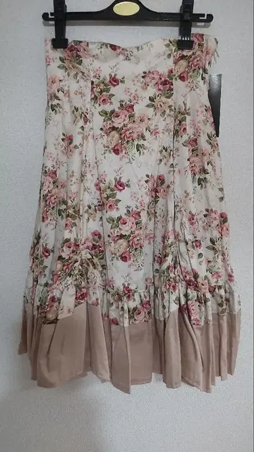 Victorian maiden 스커트