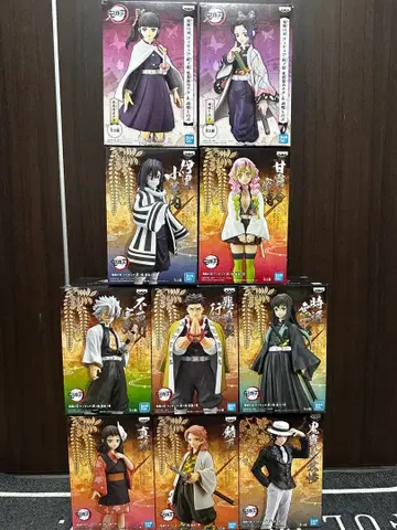 새상품 미개봉품 귀멸의 칼날 피규어 세트