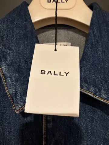Bally 다크 블루 데님 자켓 24AW
