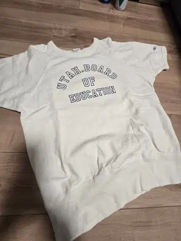 Champion 맨투맨 T셔츠